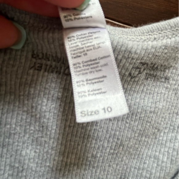 ⭐️EUC - Lot of 3 - American Apparel Tank-Tops - Girls size 10 - Picture 2 of 2